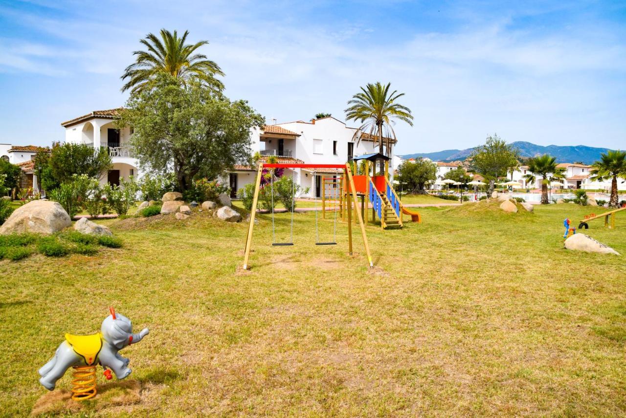 Marina Torre Navarrese Resort Santa Maria Navarrese Extérieur photo